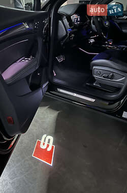 Внедорожник / Кроссовер Audi SQ5 2022 в 