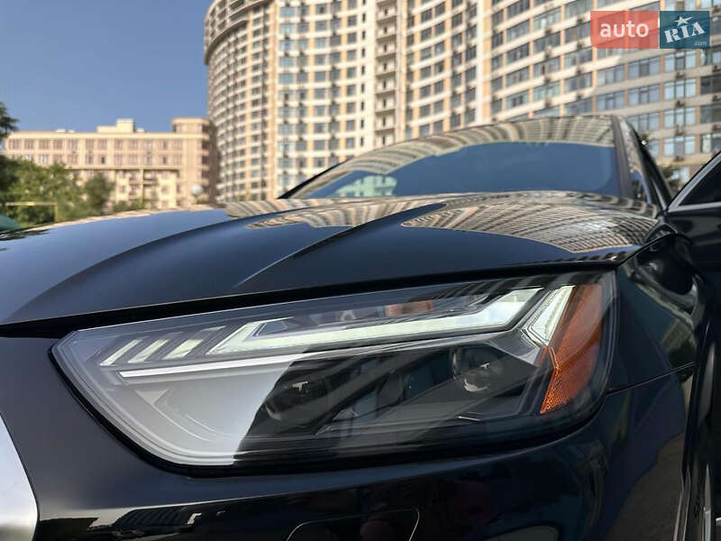 Внедорожник / Кроссовер Audi SQ5 2022 в Одессе