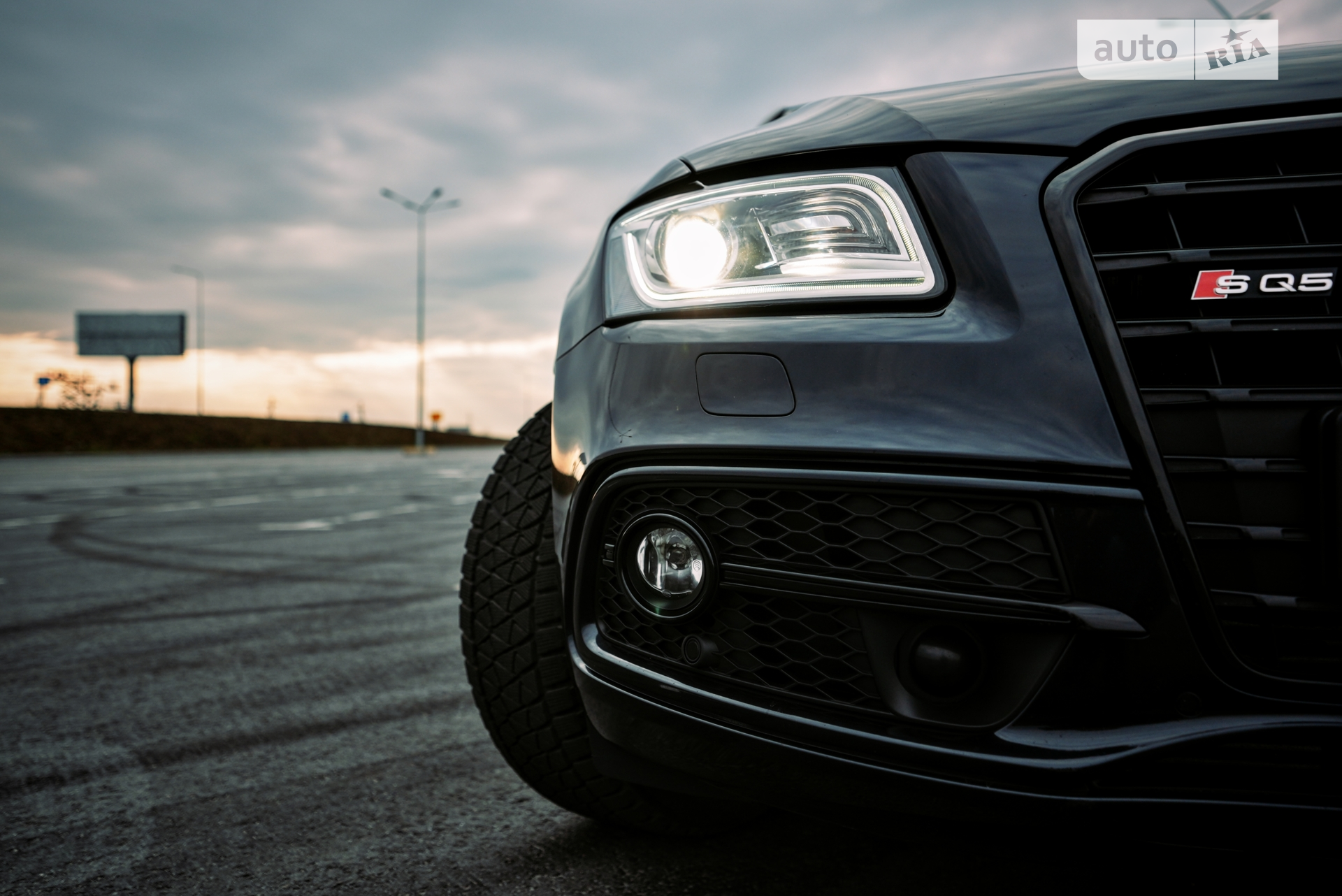2016 Audi SQ5 - мініатюра 2