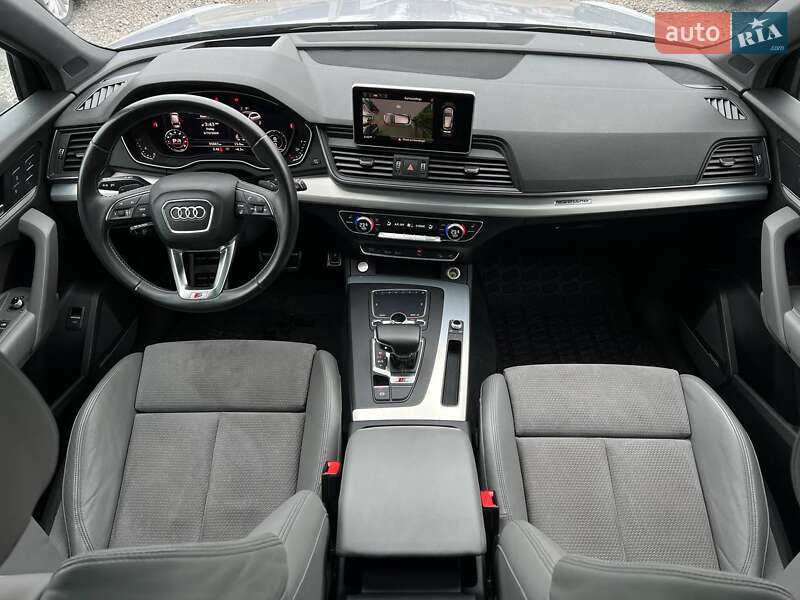 Позашляховик / Кросовер Audi SQ5 2017 в Львові