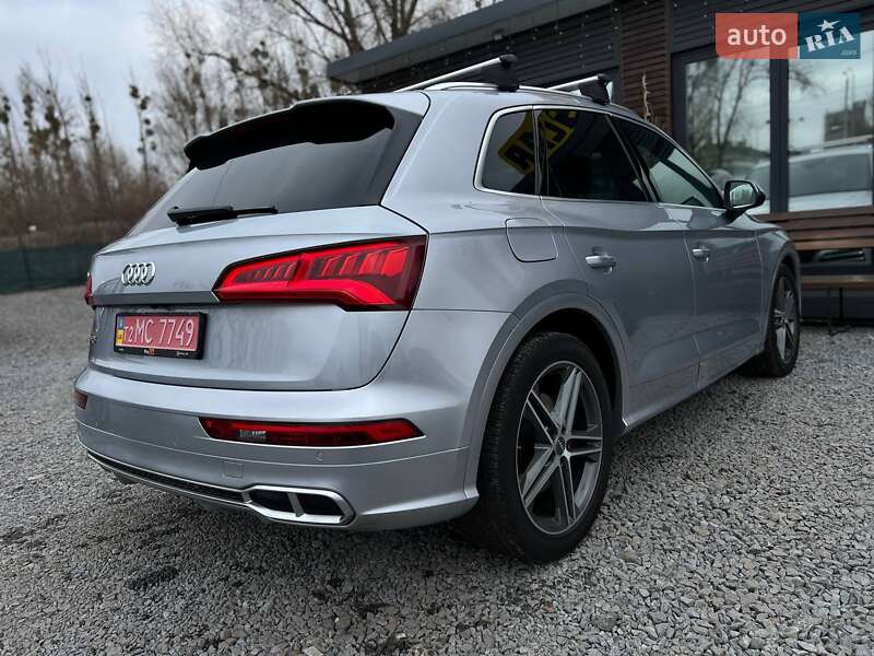 Позашляховик / Кросовер Audi SQ5 2017 в Львові