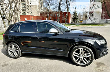 Позашляховик / Кросовер Audi SQ5 2014 в Дніпрі