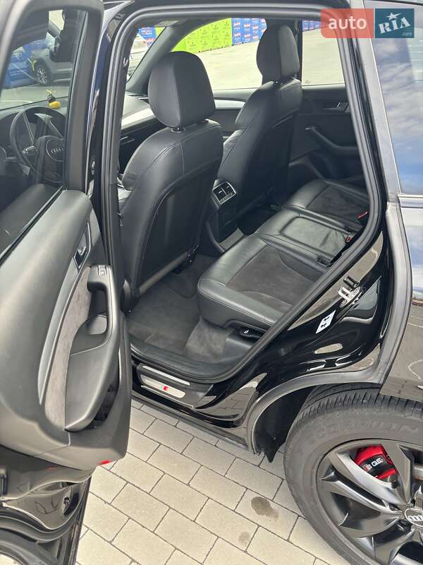 Позашляховик / Кросовер Audi SQ5 2015 в Вінниці