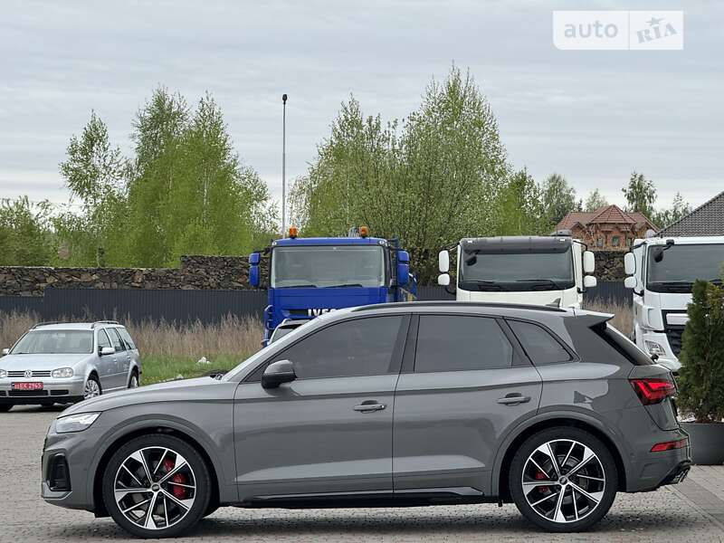 Внедорожник / Кроссовер Audi SQ5 2021 в Луцке
