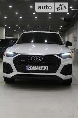 Внедорожник / Кроссовер Audi SQ5 2020 в Киеве