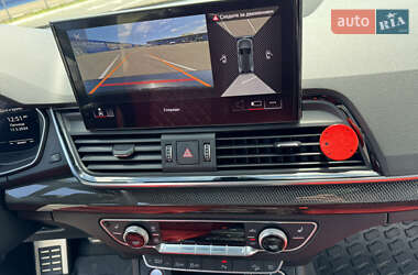 Внедорожник / Кроссовер Audi SQ5 2020 в 