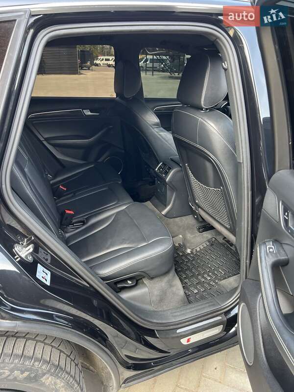 Внедорожник / Кроссовер Audi SQ5 2014 в Ивано-Франковске