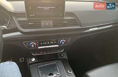 Внедорожник / Кроссовер Audi SQ5 2017 в Киеве