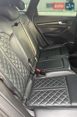 Внедорожник / Кроссовер Audi SQ5 2017 в Киеве