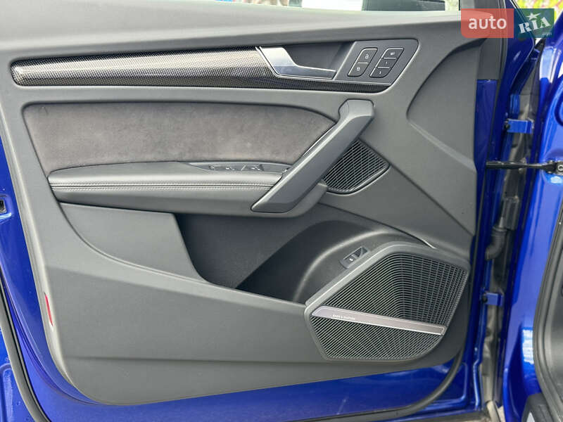 Внедорожник / Кроссовер Audi SQ5 2021 в Киеве фото 30 Внедорожник / Кроссовер Audi SQ5 2021 в Киеве