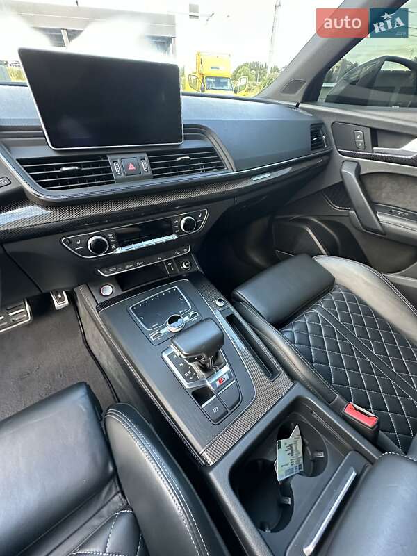 Внедорожник / Кроссовер Audi SQ5 2019 в Львове