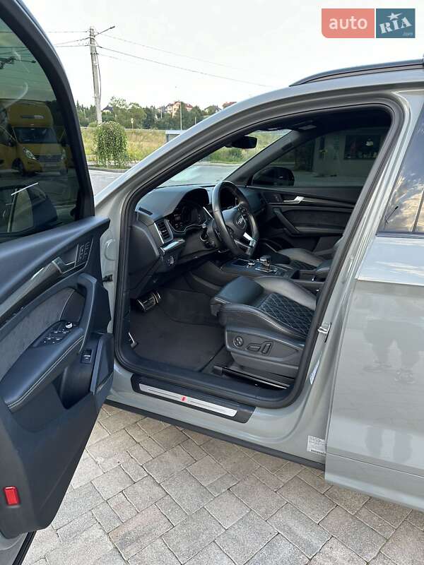 Внедорожник / Кроссовер Audi SQ5 2019 в Львове