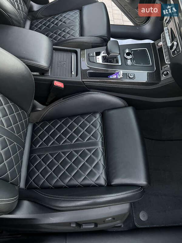 Внедорожник / Кроссовер Audi SQ5 2019 в Николаеве фото 43 Внедорожник / Кроссовер Audi SQ5 2019 в Николаеве