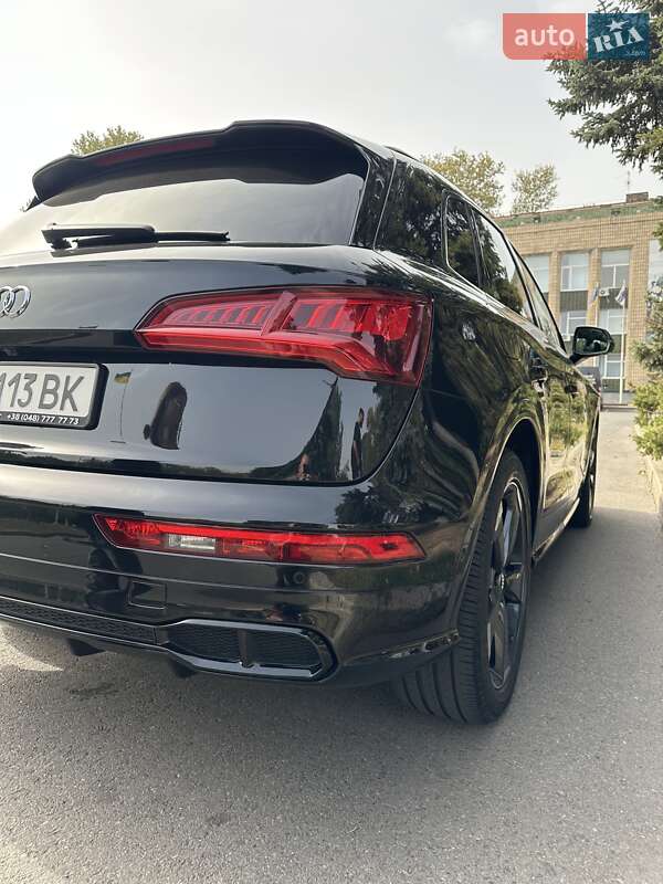 Позашляховик / Кросовер Audi SQ5 2019 в Одесі