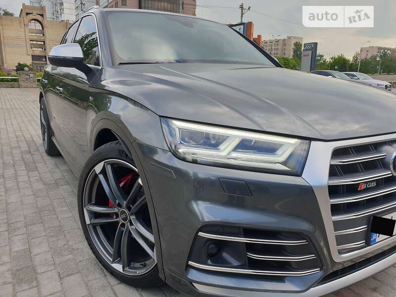 Внедорожник / Кроссовер Audi SQ5 2018 в Киеве фото 4 Внедорожник / Кроссовер Audi SQ5 2018 в Киеве