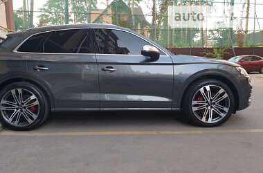 Внедорожник / Кроссовер Audi SQ5 2018 в 