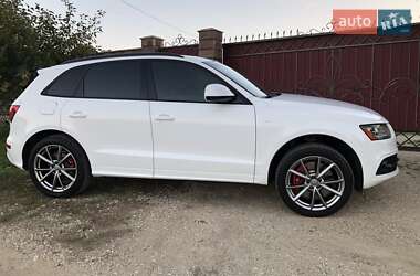 Внедорожник / Кроссовер Audi SQ5 2015 в 