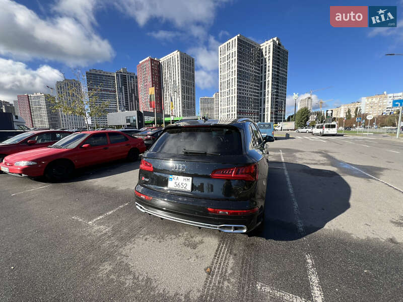 Внедорожник / Кроссовер Audi SQ5 2017 в Киеве