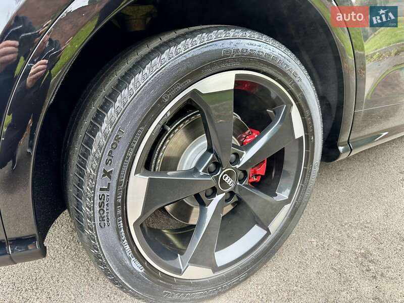 Позашляховик / Кросовер Audi SQ5 2019 в Рівному фото 39 Позашляховик / Кросовер Audi SQ5 2019 в Рівному