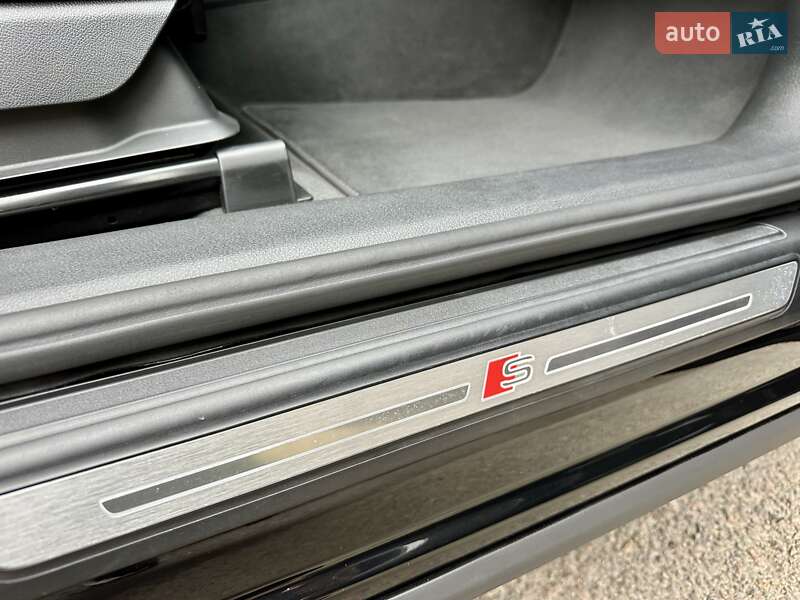 Позашляховик / Кросовер Audi SQ5 2019 в Рівному фото 49 Позашляховик / Кросовер Audi SQ5 2019 в Рівному