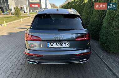 Внедорожник / Кроссовер Audi SQ5 2018 в 