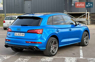 Внедорожник / Кроссовер Audi SQ5 2018 в 