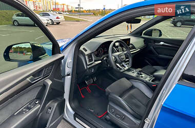 Внедорожник / Кроссовер Audi SQ5 2018 в 