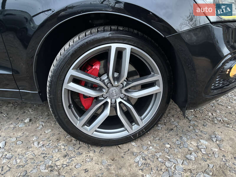 Позашляховик / Кросовер Audi SQ5 2015 в Вінниці