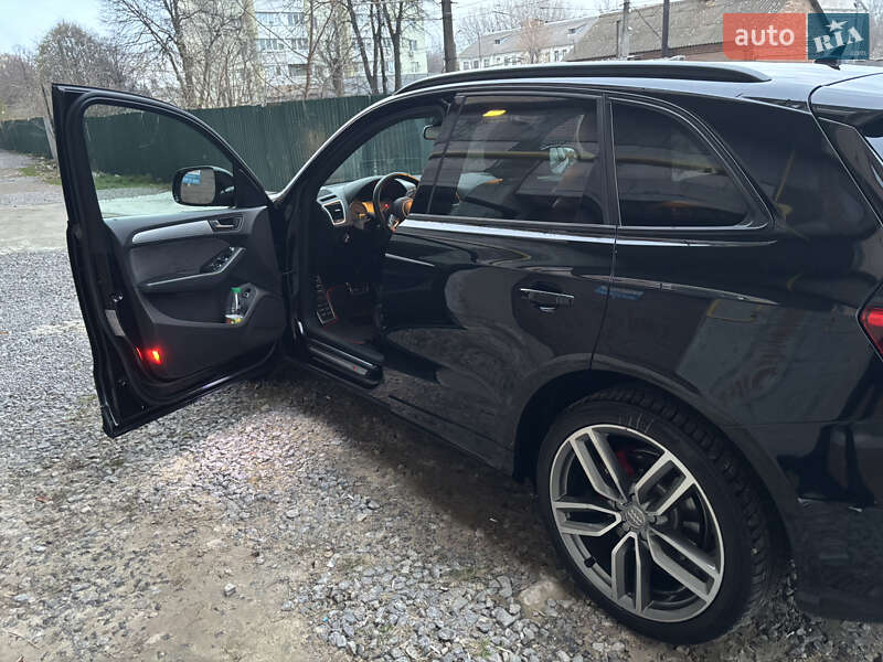 Позашляховик / Кросовер Audi SQ5 2015 в Вінниці