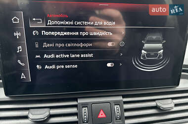 Внедорожник / Кроссовер Audi SQ5 2022 в 