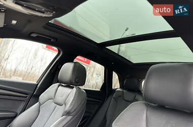 Внедорожник / Кроссовер Audi SQ5 2022 в 