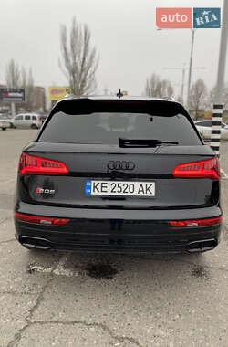 Внедорожник / Кроссовер Audi SQ5 2018 в 