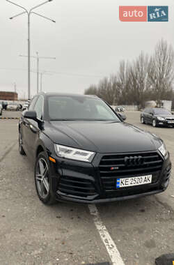 Внедорожник / Кроссовер Audi SQ5 2018 в 