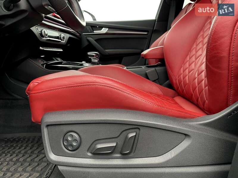 Внедорожник / Кроссовер Audi SQ5 2022 в Ровно