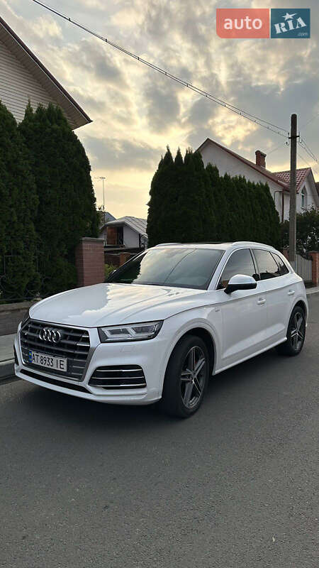 Позашляховик / Кросовер Audi SQ5 2018 в Івано-Франківську