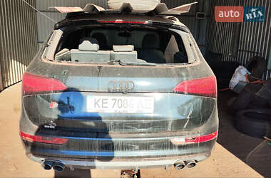 Позашляховик / Кросовер Audi SQ5 2015 в 