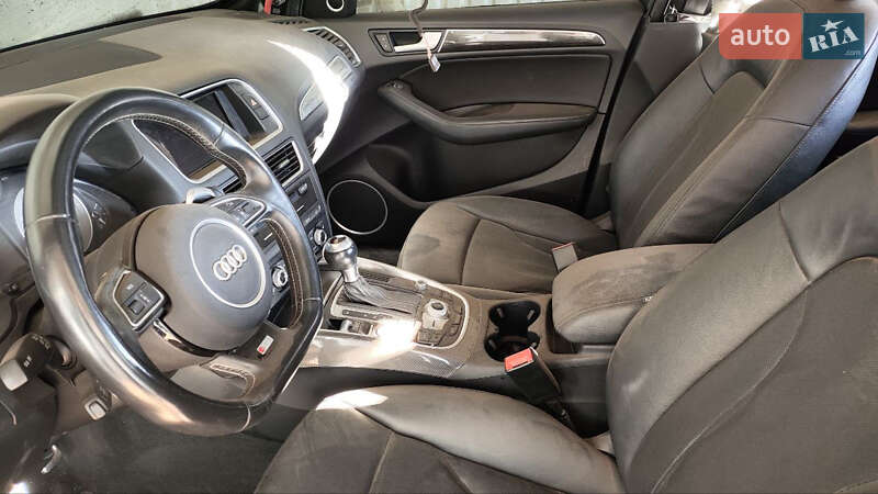 Внедорожник / Кроссовер Audi SQ5 2015 в Кривом Роге