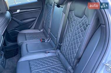 Позашляховик / Кросовер Audi SQ5 2023 в 