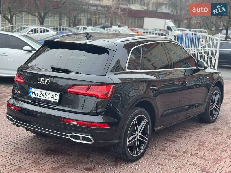 Позашляховик / Кросовер Audi SQ5 2018 в Одесі