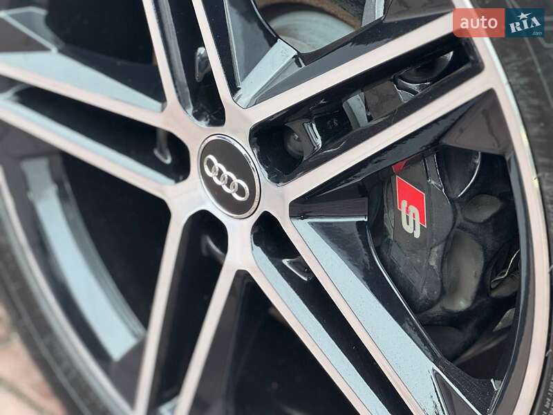Позашляховик / Кросовер Audi SQ5 2018 в Одесі