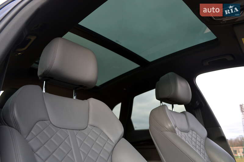 Позашляховик / Кросовер Audi SQ5 2020 в Івано-Франківську