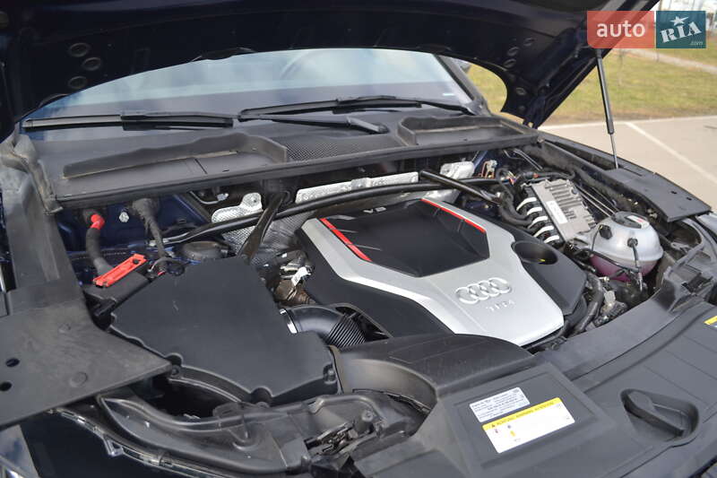 Позашляховик / Кросовер Audi SQ5 2020 в Івано-Франківську