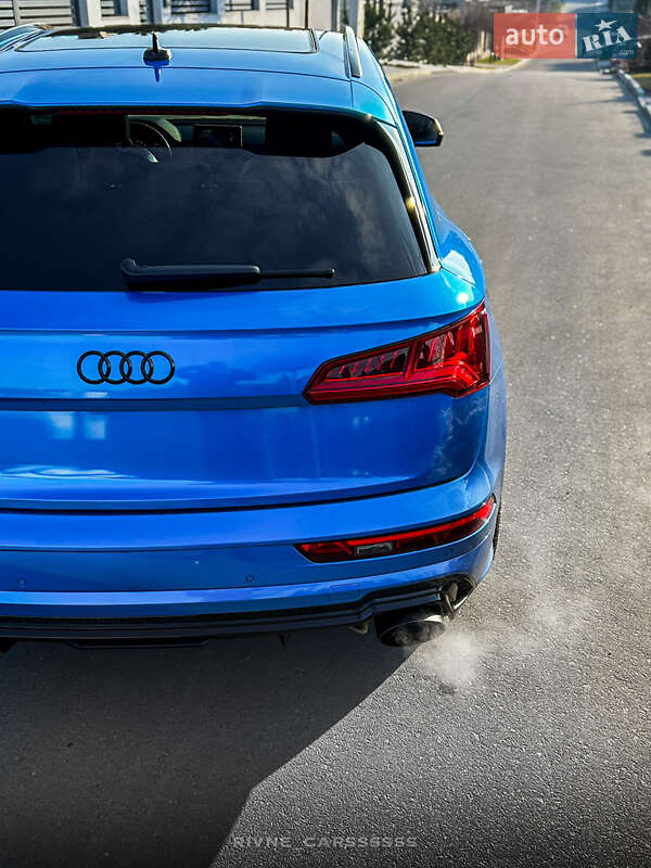 Внедорожник / Кроссовер Audi SQ5 2018 в Ровно