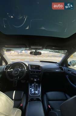 Внедорожник / Кроссовер Audi SQ5 2015 в 