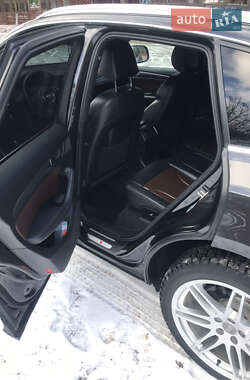 Позашляховик / Кросовер Audi SQ5 2013 в 