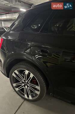 Внедорожник / Кроссовер Audi SQ5 2020 в 