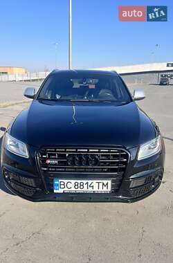 Внедорожник / Кроссовер Audi SQ5 2013 в 