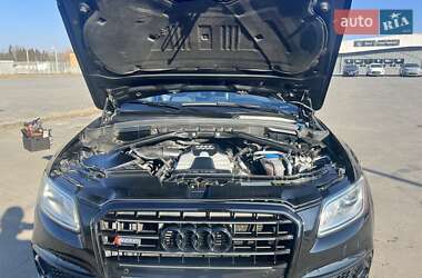 Внедорожник / Кроссовер Audi SQ5 2013 в 
