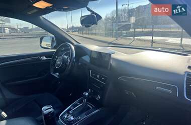 Внедорожник / Кроссовер Audi SQ5 2013 в 