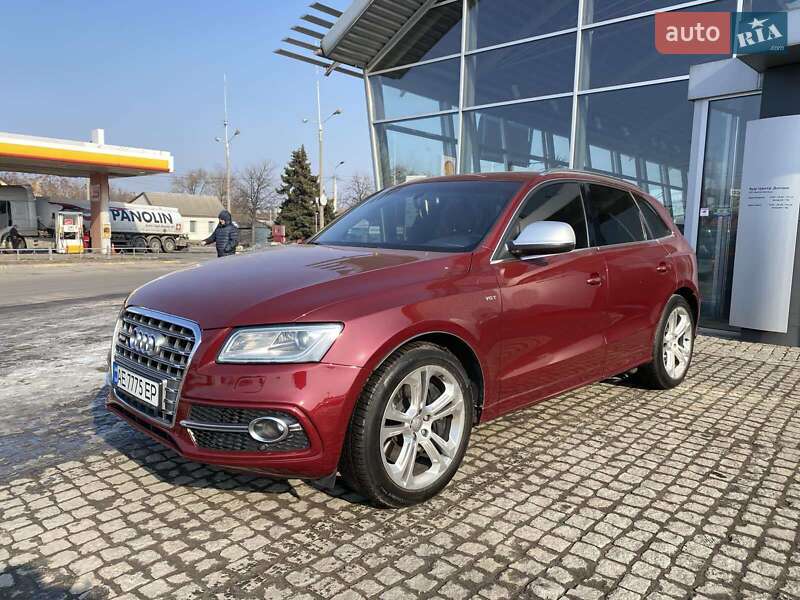 Внедорожник / Кроссовер Audi SQ5 2014 в 